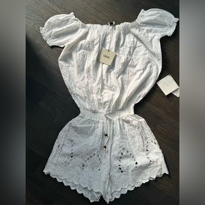 ASOS eyelit cover-up